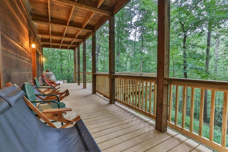 Fox Hollow Villa Ellijay Exterior photo